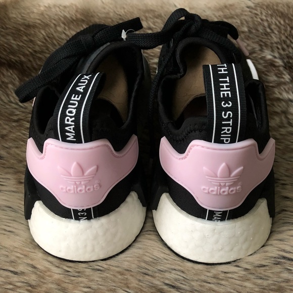 Adidas NMD R1 Women's Shoes Black/Pink - Picture 3 of 8
